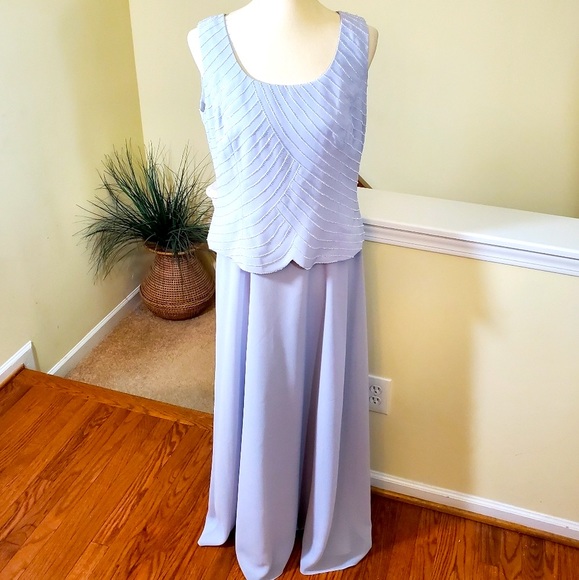 Karen Miller Embellished Formal Dress - Picture 5 of 16